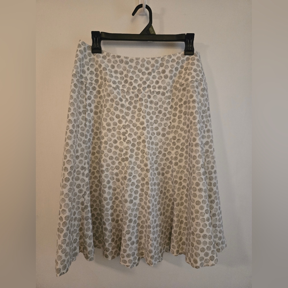 Polka Dot Women's Skirt With Pockets - White and Gray
